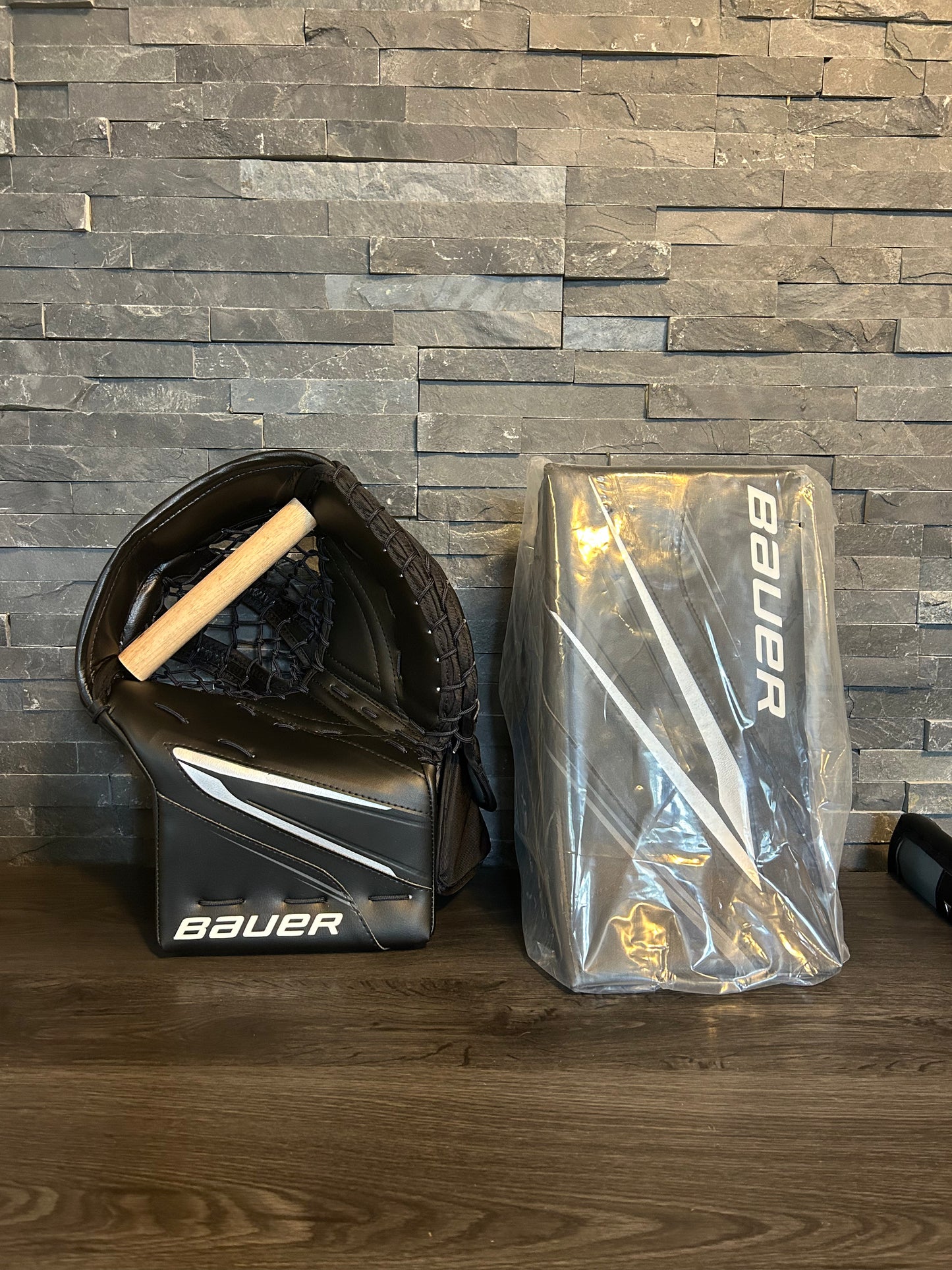Bauer MV Pro Sr. Glove & Blocker - Black