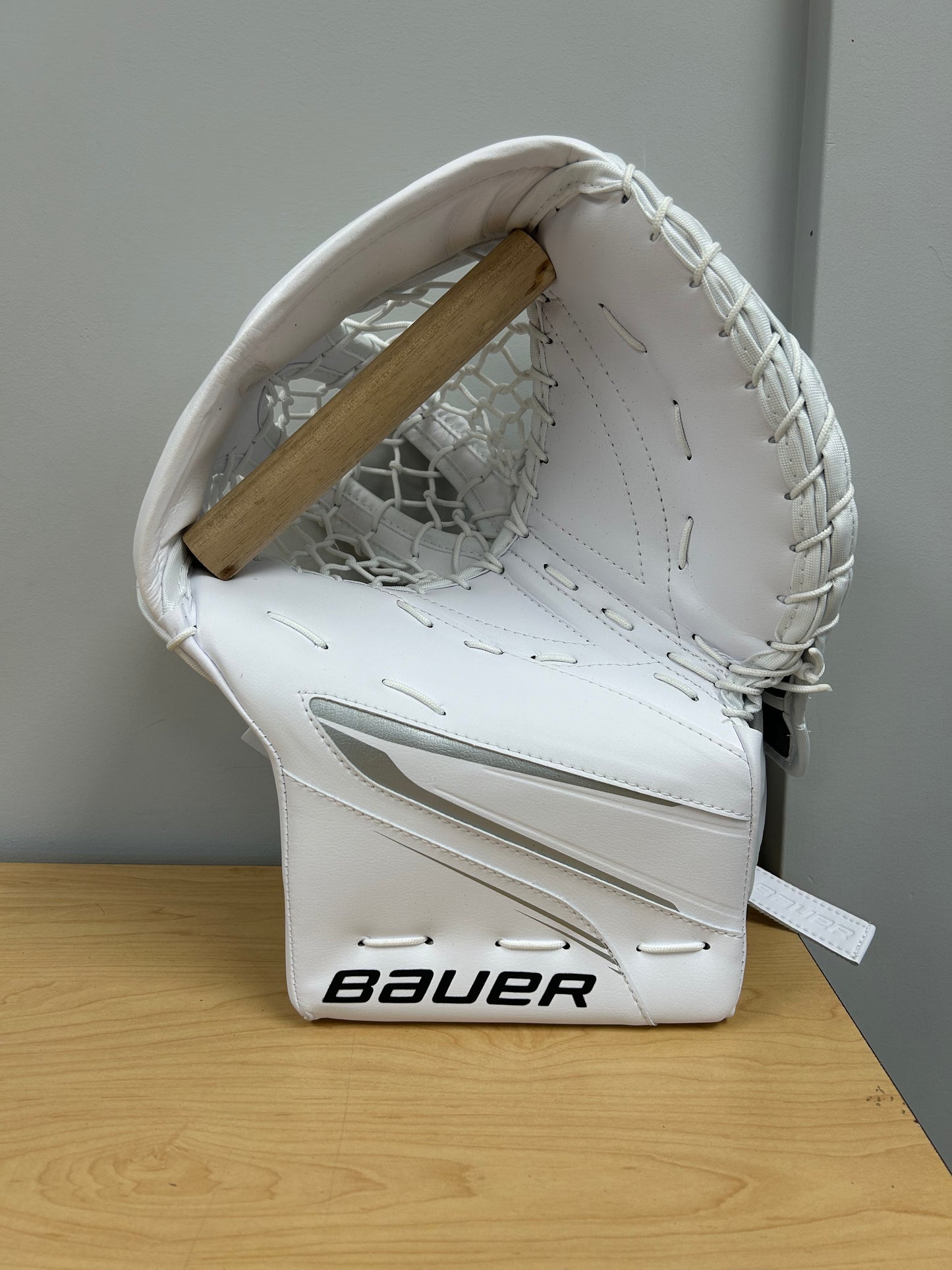 Bauer MV Pro Int. Goalie Glove