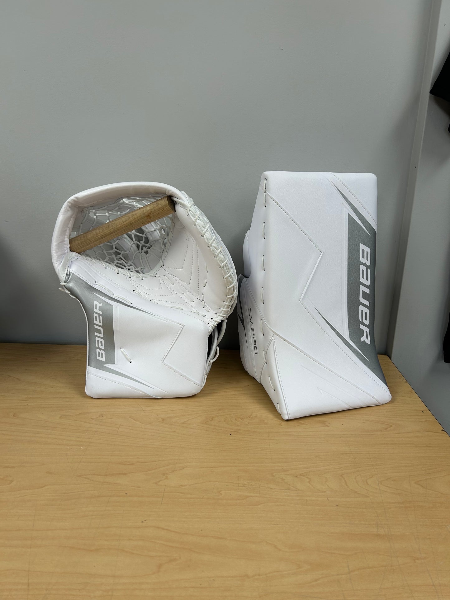 Bauer SV Pro Glove & Blocker Senior