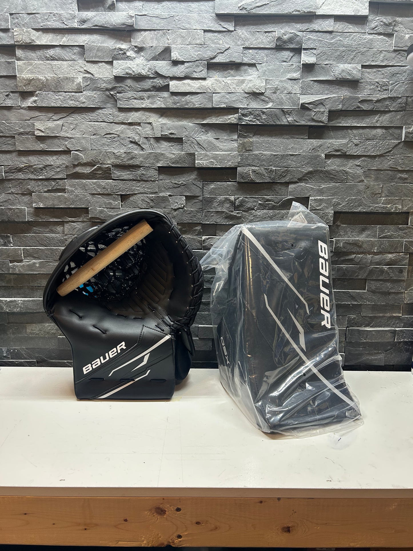 Bauer GSX Senior Glove & Blocker. (2026)