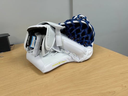 Goalie Glove Skate Lace Pocket.